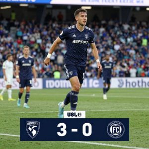 Ironbound lội ngược dòng đè bẹp New England FC 3-0 tại USL League Two Play-in